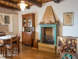 RESTORED PROPERTY IN THE OLD TOWN FOR SALE IN LE MARCHE  Restored palace for sale in Le Marche